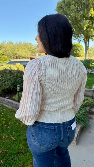 Women's Textured Knit Top with Balloon Sleeves