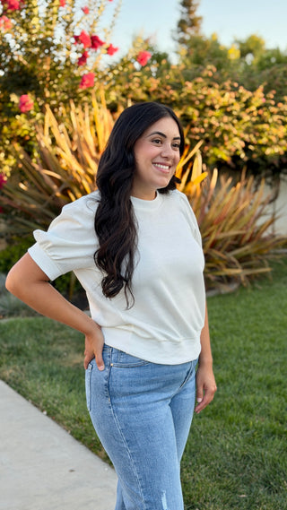 Round Neck Puff Sleeve Knit Top