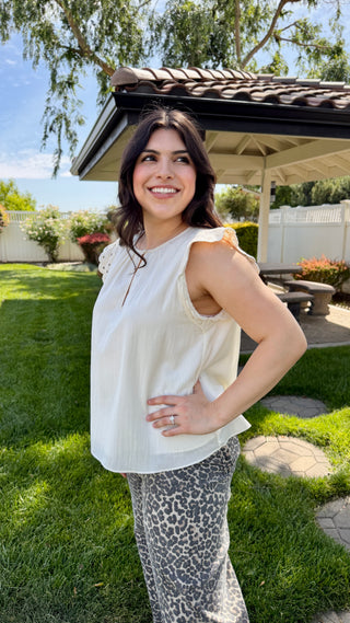 Creme Crotchet Short Sleeve Blouse
