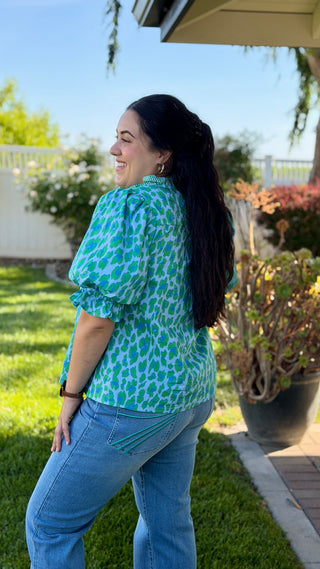 Entro Leopard & Gingham Mix Puff Sleeve Blouse – Green & Blue