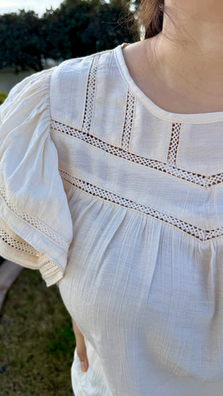 The Ruffle Short Sleeve Blouse