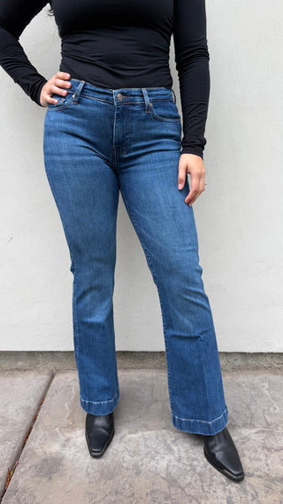 7 For All Mankind Dojo Jeans in Moonwater- LONG