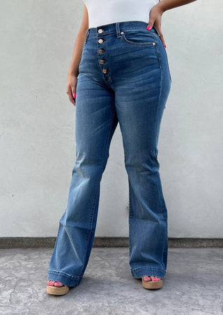 7 For All Mankind Dojo in Palmyra with Button Detail - LONG