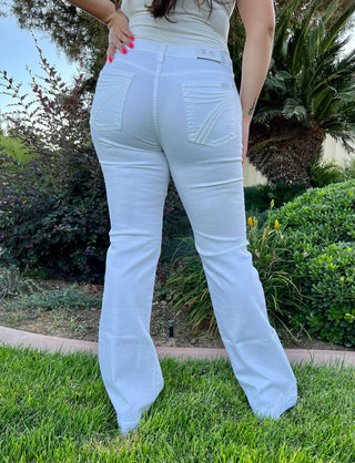 7 For All Mankind Dojo in Solid White - LONG